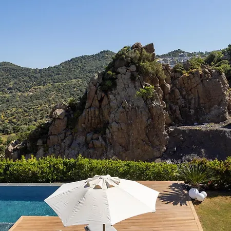 Luxury Villasea View And Private Pool