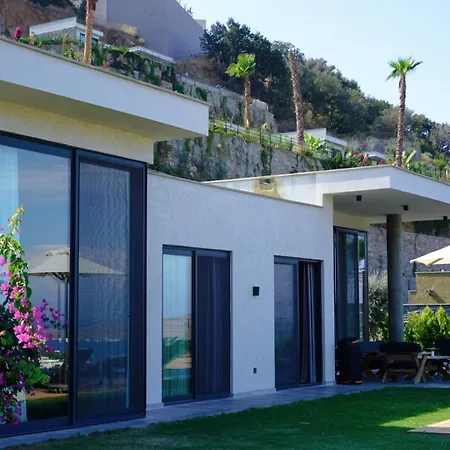 Вилла Luxury Villasea View And Private Pool