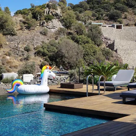 Вилла Luxury Villasea View And Private Pool Бодрум