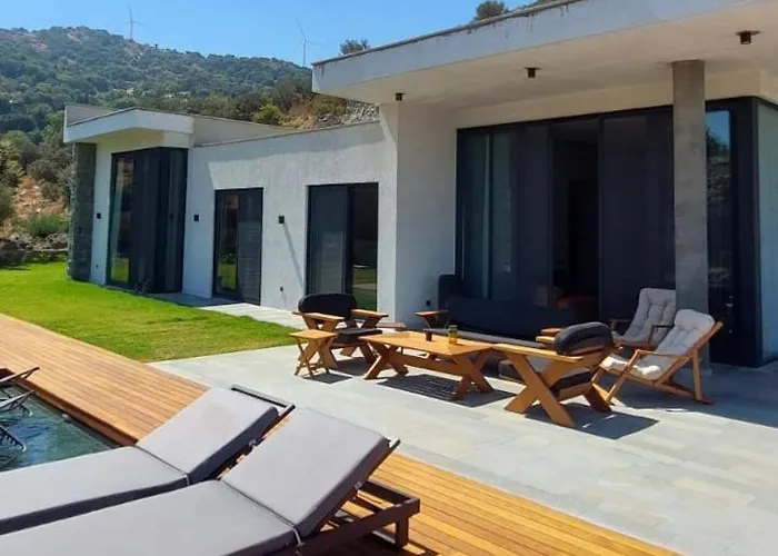 Luxury Villasea View And Private Pool Бодрум